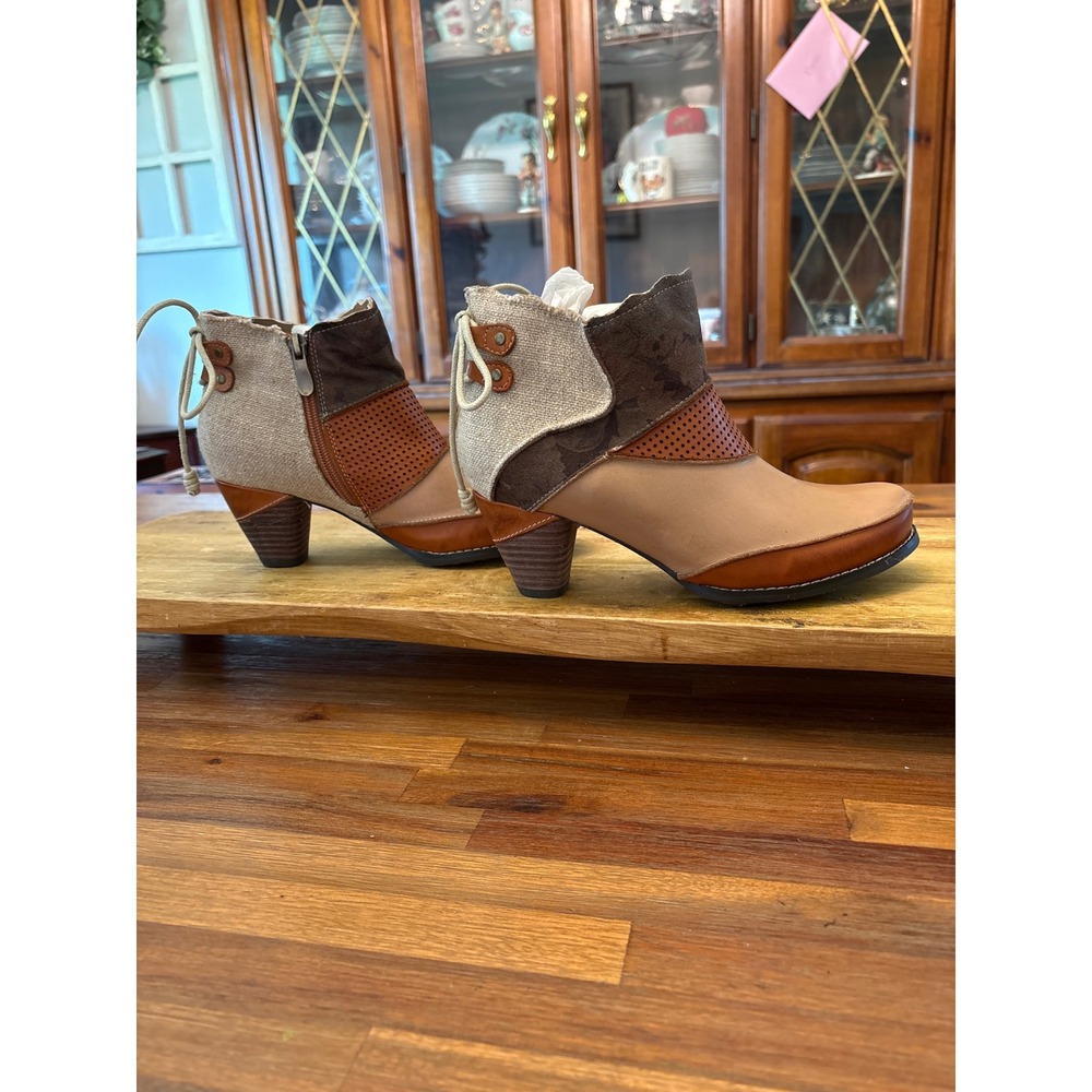L'Artiste Rags Ankle Boots Women 7 Tan Brown Leather Patchwork Excellent Booties